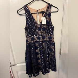 Size large Soieblu dress. Never worn, new with tags.